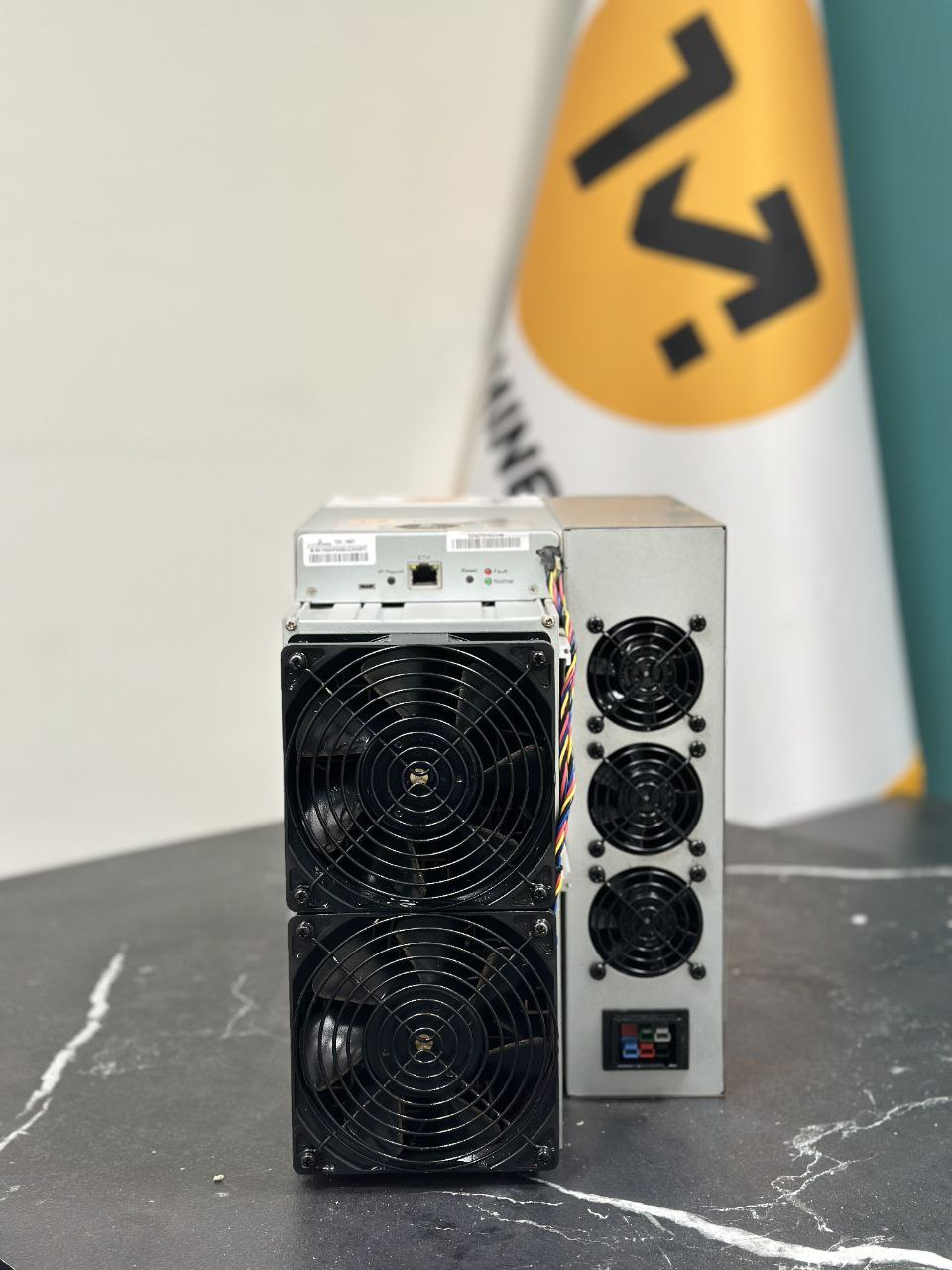 ماینرAntminer L7 ماینرAntminer L7